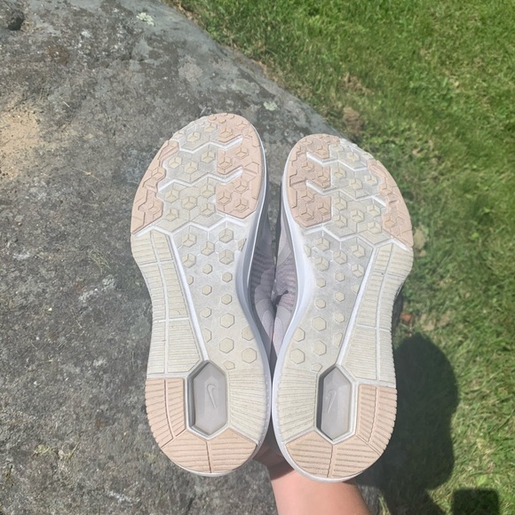 Nike TR8 running shoes - Picture 6 of 8